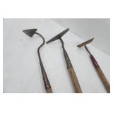 (3ct) Garden Hoes