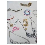 Jewelry Lot: Assorted Costume Jewelry.