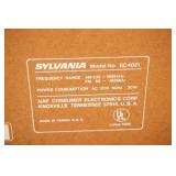 Sylvania Hi FI Stereo System. Record Player, CD , Tape, AM/FM