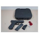 Glock 17 Gen 4 9mm Semi-Auto Pistol - 2 Magazines