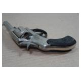 Harrington & Richardson The American Double Action .38 S&W Revolver - 2.5" Octagon Barrel