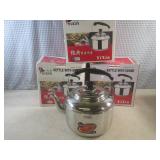 (F-0) 3 Stainless Steel Tea Pots wi...