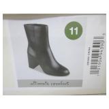 (CS) New Pair of Women's Heeled Boo...