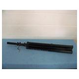 Ultimate Support TS-70B Aluminum Tripod Speaker Stand Ultimate Support TS-70B Aluminum Tripod Speaker Stand