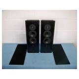 (2) Leon HI400 Horizon-Series Audiophile-Grade Monitor Loudspeakers / Pro Audio Speakers with Black Speaker Grilles (2) Leon HI400 Horizon-Series Audiophile-Grade Monitor Loudspeakers / Pro Audio Speakers with Black Speaker Grilles