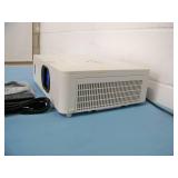 Hitachi CP-WU5505 WUXGA 5000-Lumen HD Home Theater LCD Projector / Projection System with Remote Control and HDMI Cable Hitachi CP-WU5505 WUXGA 5000-Lumen HD Home Theater LCD Projector / Projection System with Remote Control and HDMI Cable