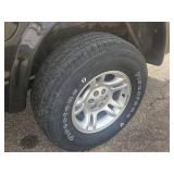 2002 DODGE DAKOTA PICKUP - LOW MILES!