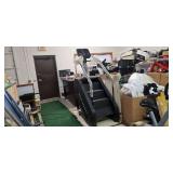 Commercial Stair Climber / StairMaster – Model CA-ST01 (New, 95% Assembled)