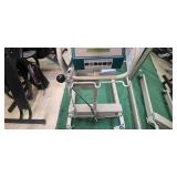 EZ Way Stands 400LB Capacity (Used and battery needs recharging)