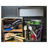 Oneida Kitchen Utensils & ChefMate Tools - Assorted Spoons, Forks, Spatulas & Gadgets