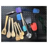 Oneida Kitchen Utensils & ChefMate Tools - Assorted Spoons, Forks, Spatulas & Gadgets
