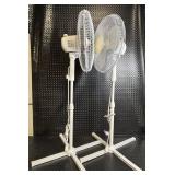 Midea FS40-8M Stand Fans (Lot of 2)