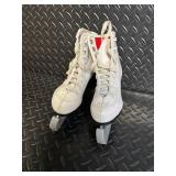 MTS FIG 57 Figure Skates - White - Size 12 - Pair