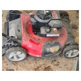 Yard Machines 21" 148cc Gas Push Lawn Mower - Has compression