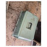 Petmate Kennel Cab and Dog House