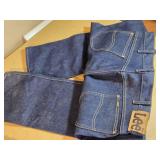 OshKosh Jeans 44/34  and Lee Jeans 38/32