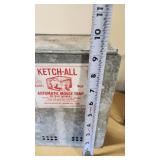Ketch-All Automatic Mouse Trap, Victor Mouse Trap, and Live Traps