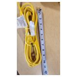 Yellow Jacket 13 Watt Work Light with Hook and Cord