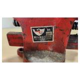 Milwaukee No. 644 Bench Vise