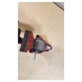 Milwaukee No. 644 Bench Vise