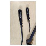 Crowbars and Pry Bars