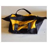 Central Pneumatic 18 Gauge 2-in-1 Air Nailer/Stapler with DeWalt Bag