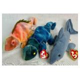 Collection of 20+ Beanie Babies and 4 Pound Puppies Collection of 20+ Beanie Babies and 4 Pound Puppies