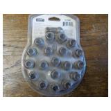 Dorman 20 pcs 1/2' Lug Nuts...