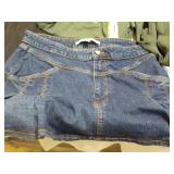 New Overstock Clothes size Large/Xl...