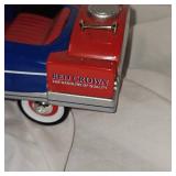 Reel Crown Gasoline Pedal Car
