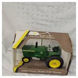 1:16 John Deere 3010