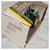1:16 John Deere 3010