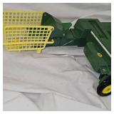 1/16 John Deere Baler