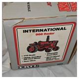 1/16th International 966 Tractor