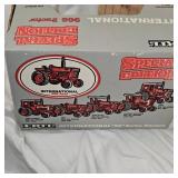 1/16th International 966 Tractor