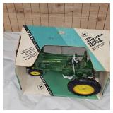1/16th John Deere A