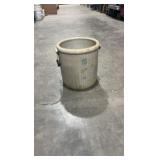 Vintage Red Wing Potteries Inc. Planter (605738)