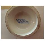 (2) Goebel M.I. Hummel Figurines