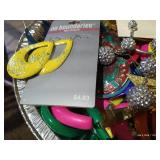 1 lb. 3 oz. Tray of Costume Jewelry Earrings