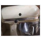 KitchenAid Stand Mixer & Attachments