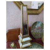 Misc. Decor - Mirror, Glass Pegasus (sm. chip), Mt. Vernon Plate, Etc.