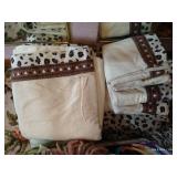 Blankets & Flannel Sheets