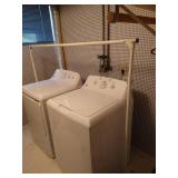 Light-Weight Adjustable/Folding Rack