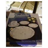 Large Lot of Johann Haviland Blue Garland China - (12) Place Settings