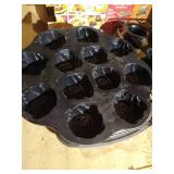 Muffin Tins & Baking Pans