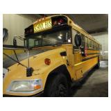 BLUEBIRD 77 PASSENGER, YELLOW SCHOOL BUS
