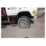 1995 Ford L9000 Flatbed With Mounted Fassi F330 Knuckle Boom Crane