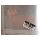 Checkered Rectangular Area Rug 3ft 10in x 5ft 4in