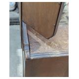 Vintage Vanity/Make Up Dresser with Mirror