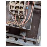 GM 30 Amp On/Off Breaker Switch